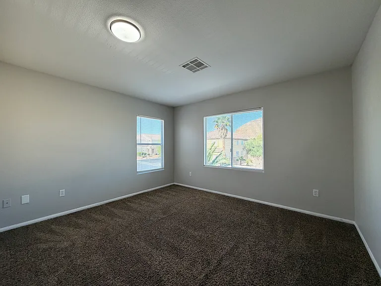 148 Macoby Run St — Photo 14