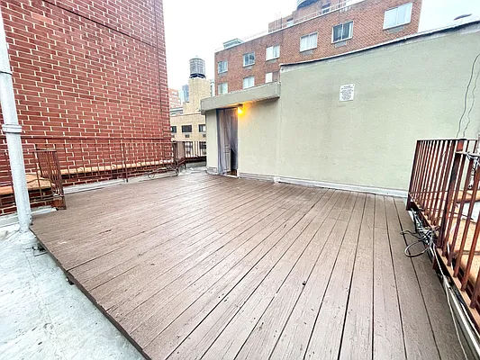 Rented by Nest Seekers International | media 11