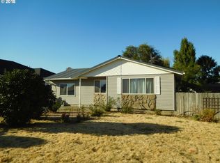 341 W Lincoln St, Athena, OR 97813