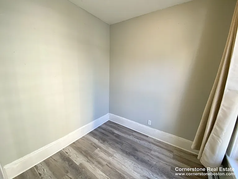 1562 Tremont St #2 — Photo 16