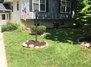 807 Sunbeam Cir, Oneida, WI 54155