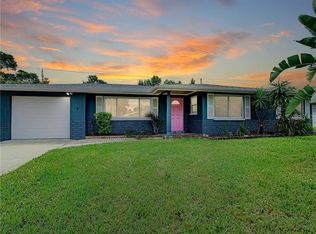 10498 Valencia Rd, Seminole, FL 33772