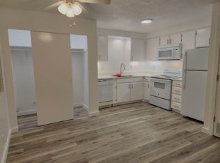 3361 River Rd N, Salem, OR 97303