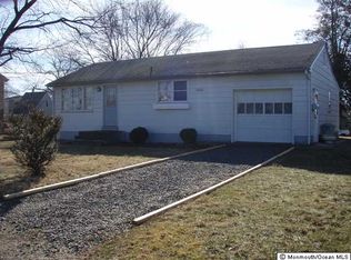 100 Ocean Blvd, Keyport, NJ 07735