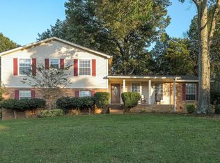329 Clearlake Dr W, Nashville, TN 37217