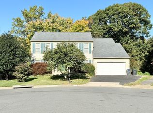 13202 Mountain Ash Ct, Woodbridge, VA 22192