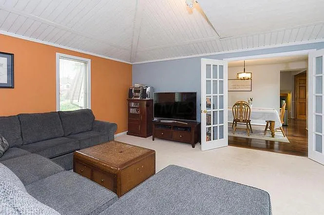1617 Slade Ave — Photo 14