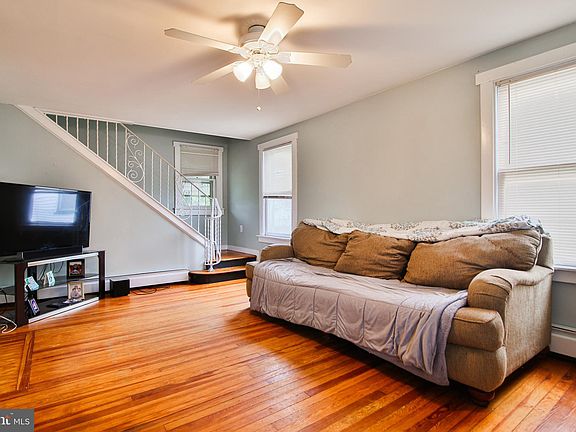 4th image of 728 Lincoln Ave