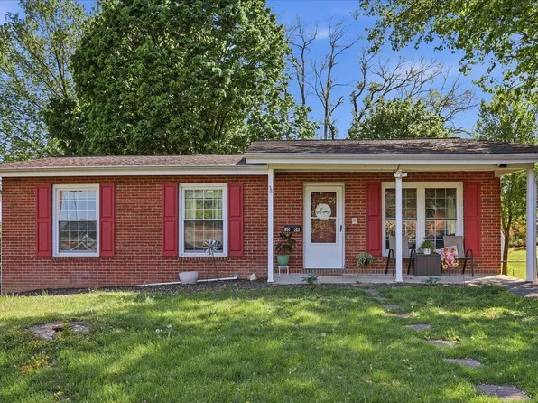 1005 Carrie Way, Martinsburg, WV 25401