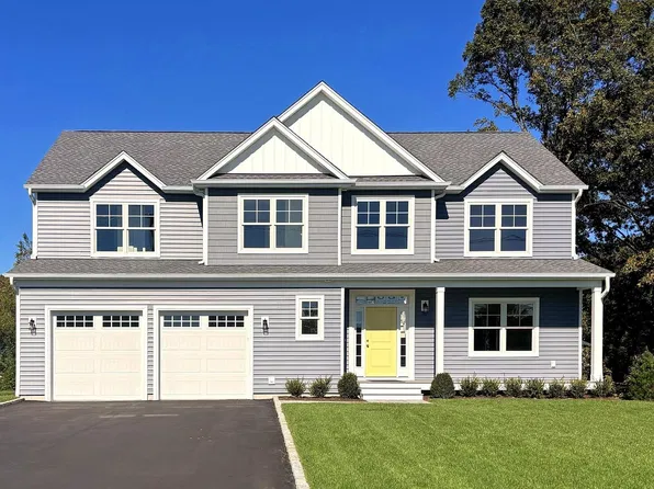471 Clay Pitts Road, East Northport, NY 11731