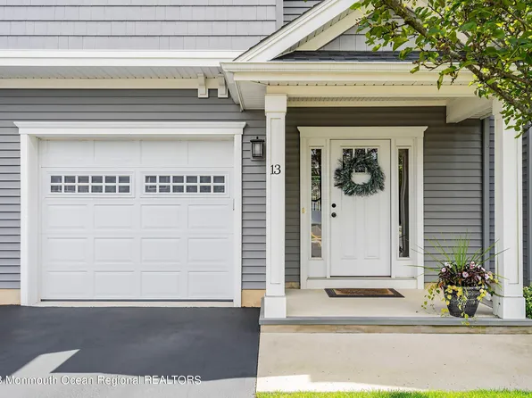 13 Victorian Court, West Long Branch, NJ 07764