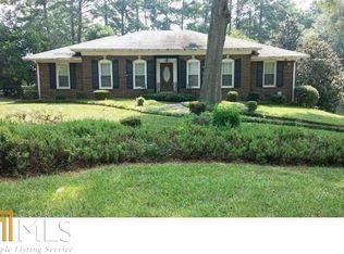 2372 Winshire Dr, Decatur, GA 30035