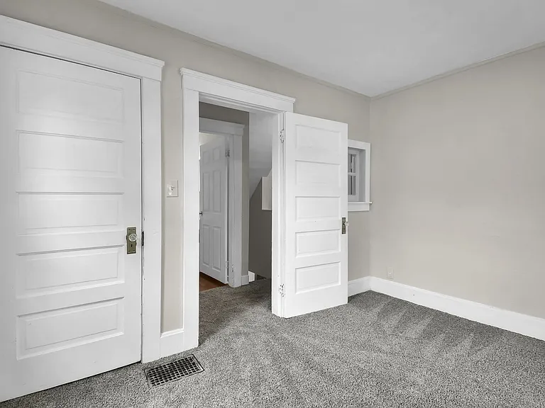 39 Charles St — Photo 25