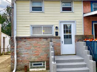 19 Walnut St, Phoenixville, PA 19460