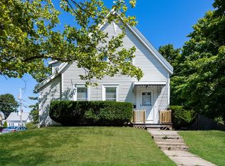 419 Washington St, Whitman, MA 02382