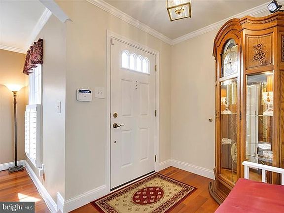 3rd image of 10226 Provincetown Ct