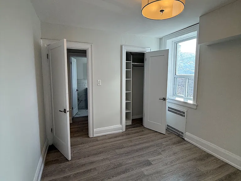 464 Spadina Rd #5 — Photo 6