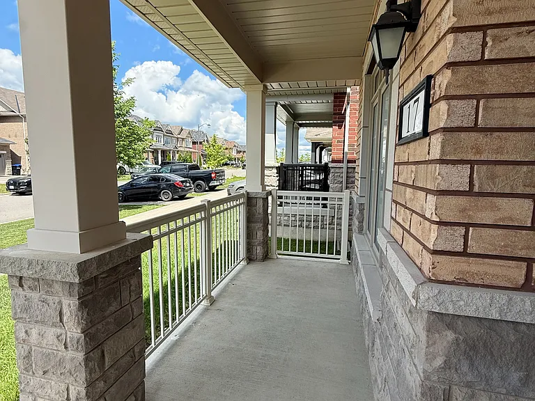 17 Casserley Cres — Photo 7