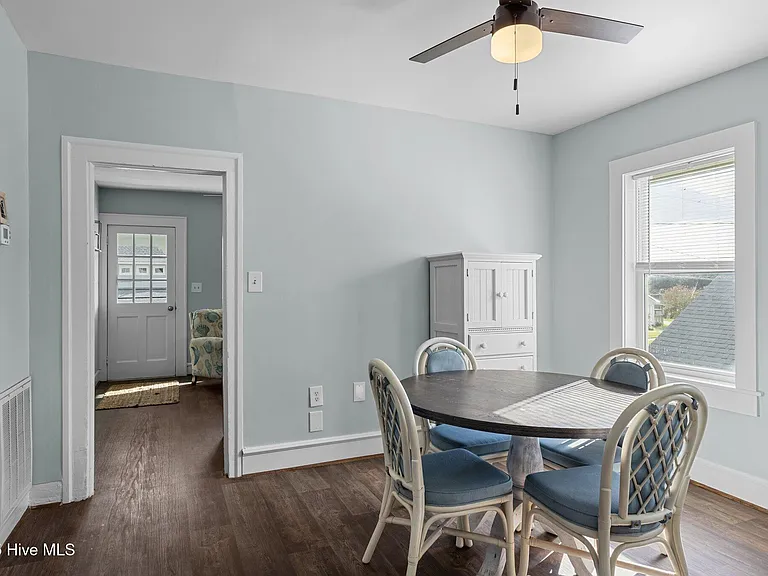 1406 Evans St #B — Photo 7