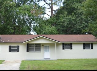 570 Willow Ave, Baldwin, FL 32234