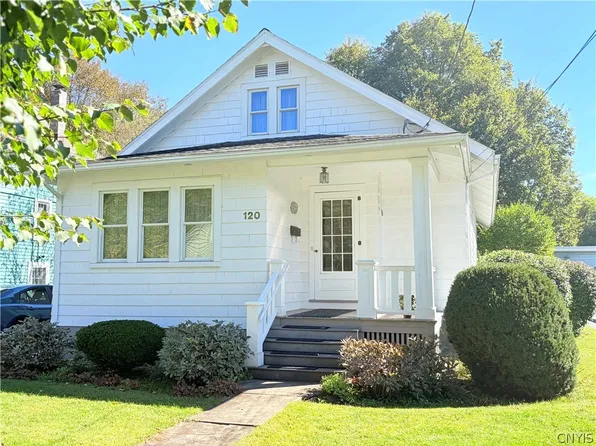 120 Lyon Pl, Utica, NY 13502