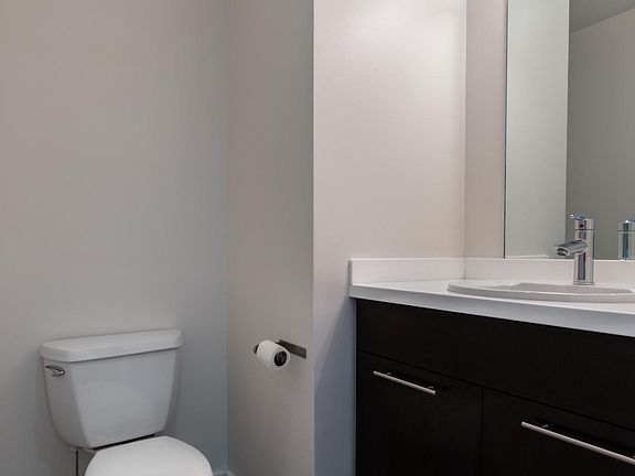 4th image of 555 W Jackson Ave Unit 502