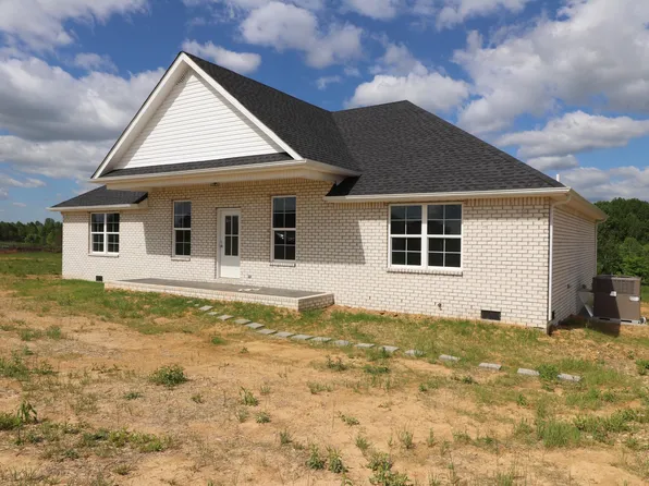 161 David Ln, Lafayette, TN 37083