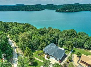 1307 County Road 1520, Eureka Springs, AR 72632