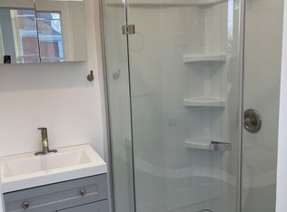 100 N Linden Ave APT 201, Pittsburgh, PA