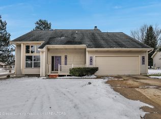 6503 French Creek Dr, Lansing, MI