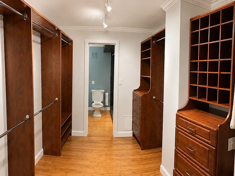 1325 18th St NW #1006 — Photo 9