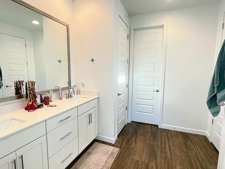 1547 W Corral Rd — Photo 17