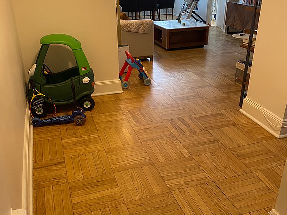 5th image of 435 E 79th St APT 5W