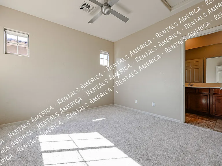 3966 E Crest Ln — Photo 20