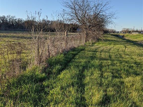 3rd image of 3801 S University Parks Dr