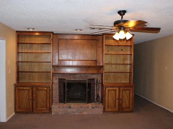 Fireplace with Built -Ins.