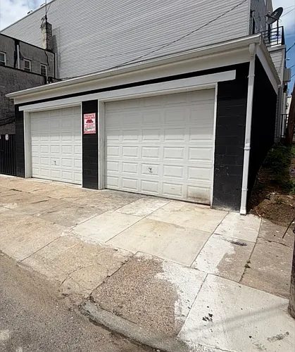 101 N 63rd St #2 Photo 1