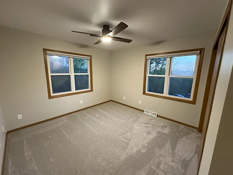 2046 Cliff Alex Ct S #4 — Photo 42