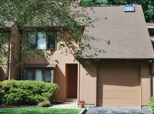 14 Littlewood Ct, Mountain Lakes, NJ 07046