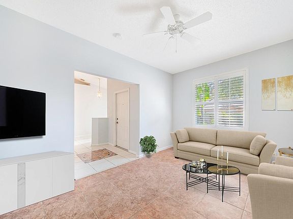 4th image of 2568 N Coral Trace Cir