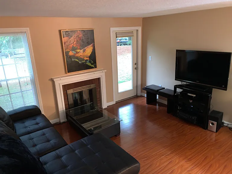 8 Walden Dr #16 — Photo 3