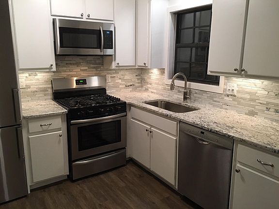 Recently renovated kicthen and appliances