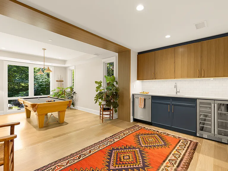 2952 Macomb St NW — Photo 31