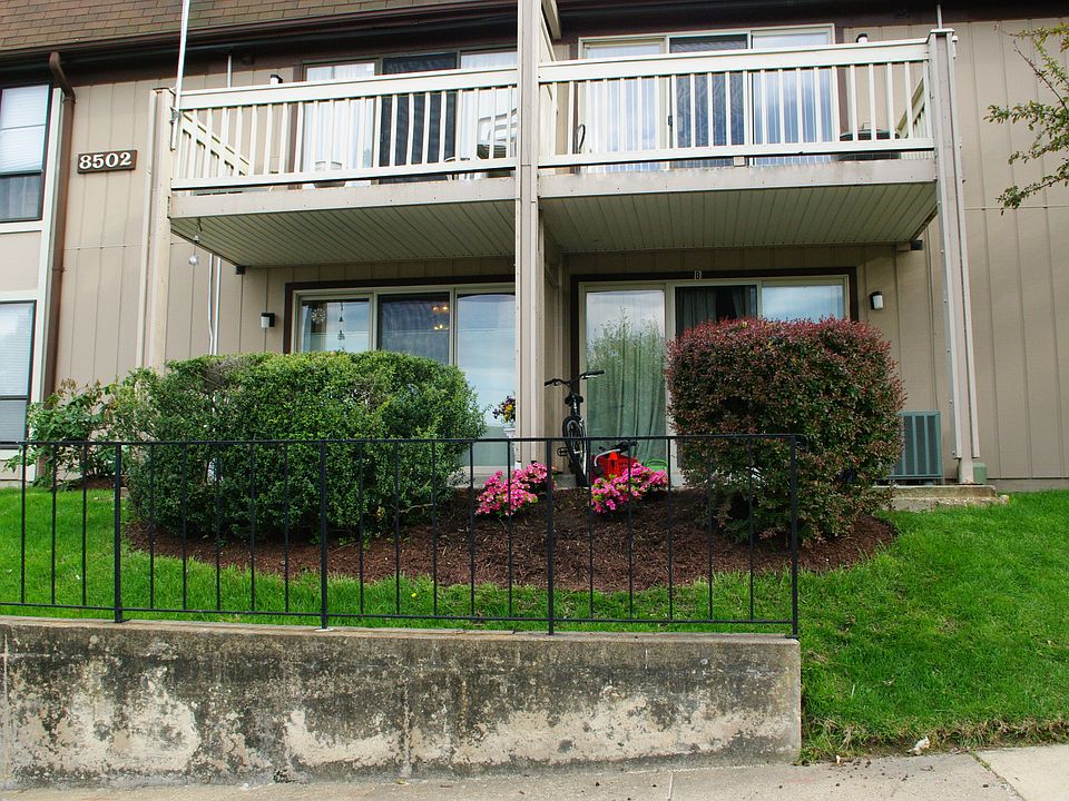 Exterior (unit on the bottom right)