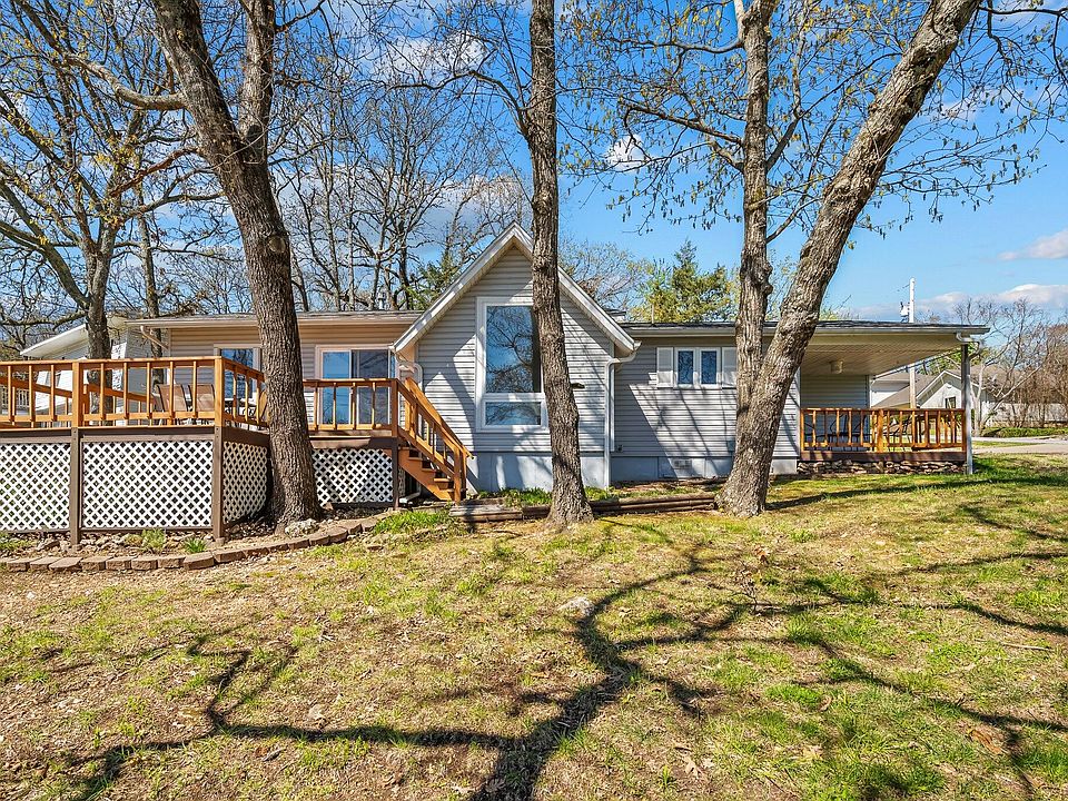 1st image of 372 Skipper Drive