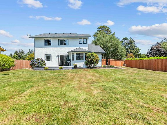 5th image of 1700 Potomac Ct