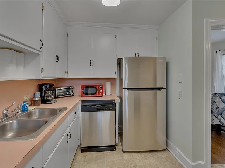 814 N Buchanan Blvd #B — Photo 8