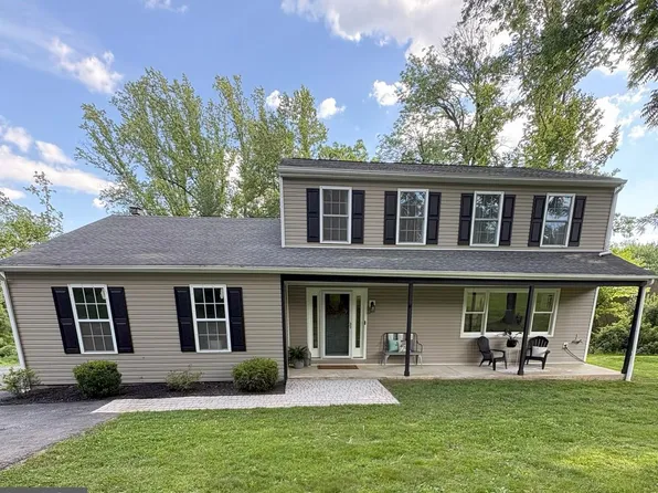 790 Concord Rd, Glen Mills, PA 19342
