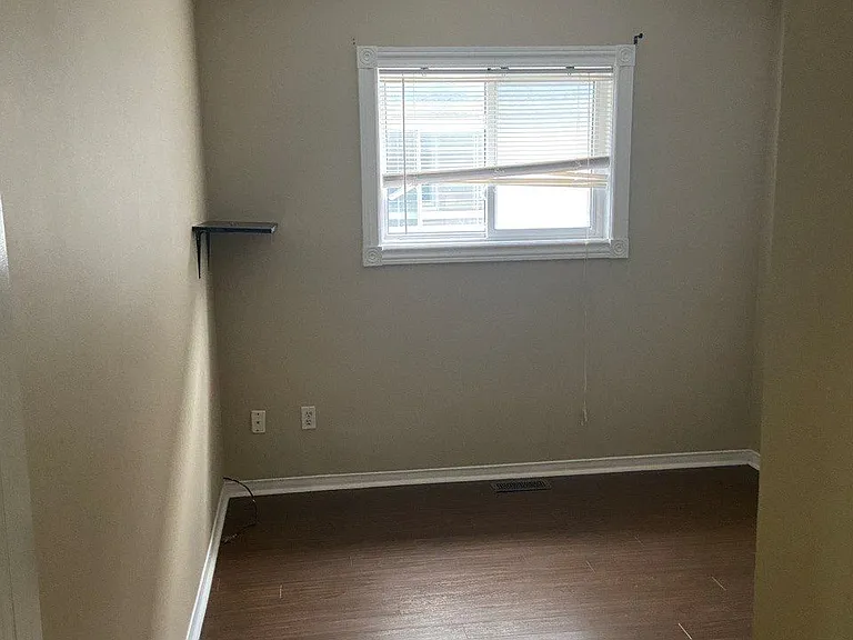 219 Wessenger Dr — Photo 31
