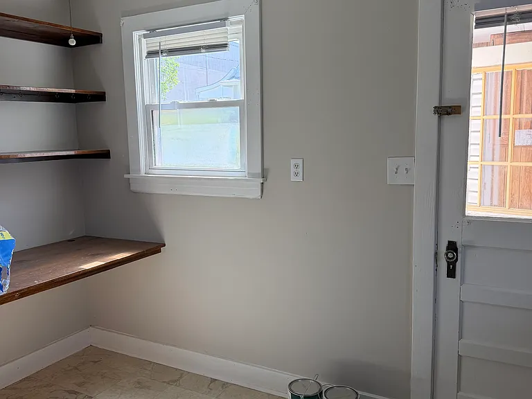 1684 Christian St — Photo 13